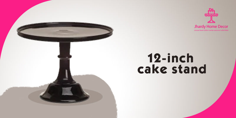 What are the Benefits of Having a Cake Stand?